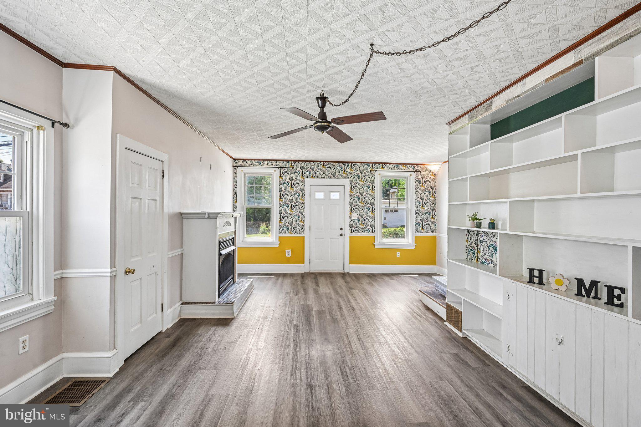 171 Chestnut Street Spring City, PA 19475 - Photo 7 of 51 Bright and airy living space awaits!