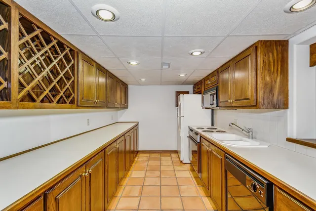 $675,000 | 9033 East Woodspring Street, Wichita, KS 67226