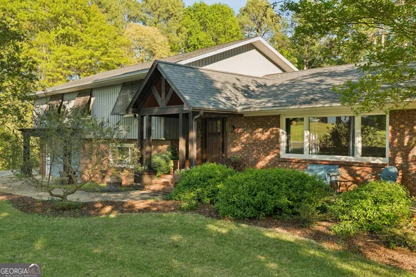 $875,000 | 110 Mystic Cove Lane, Townville, SC 29689