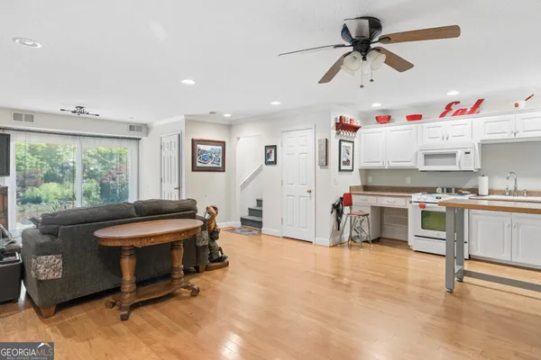 $875,000 | 110 Mystic Cove Lane, Townville, SC 29689