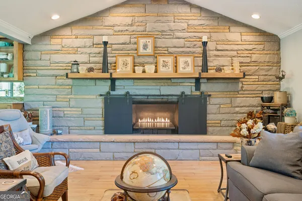 $875,000 | 110 Mystic Cove Lane, Townville, SC 29689