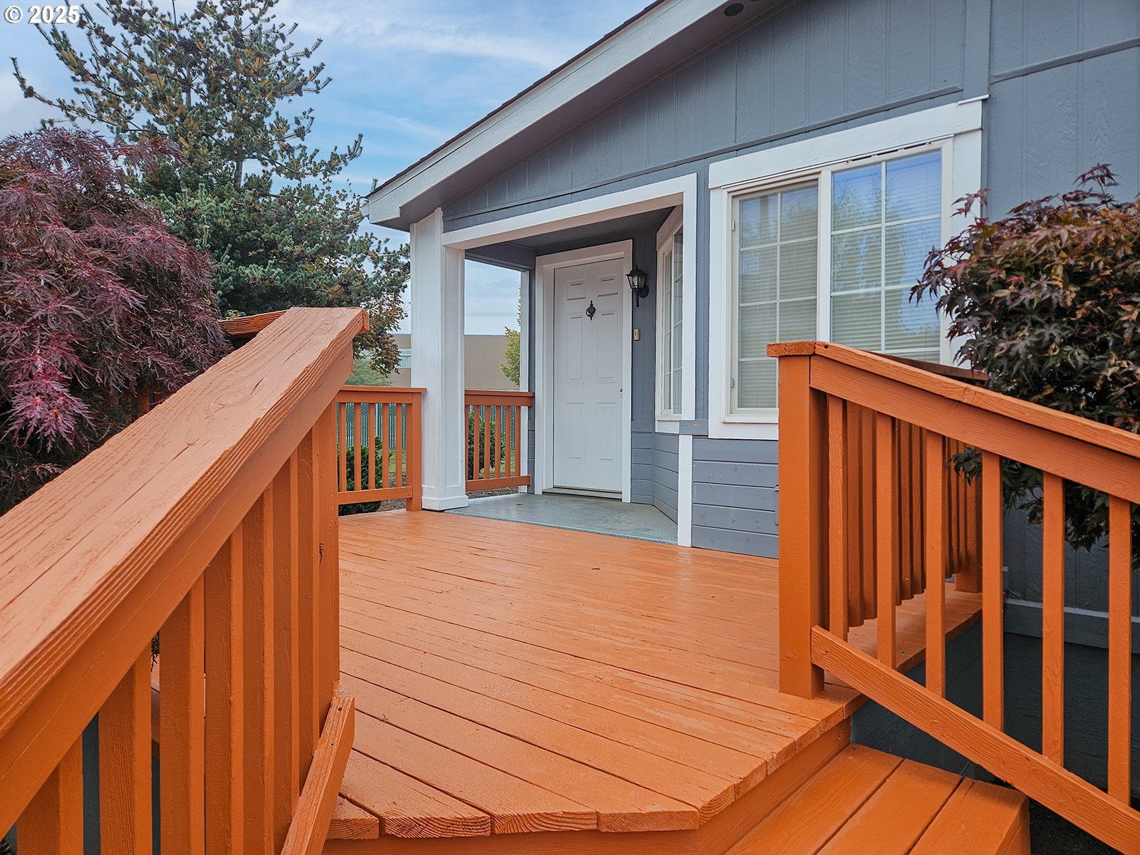 1509 Centennial Circle Forest Grove, OR 97116 - Photo 34 of 45 a balcony view with a seating space