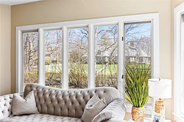 $589,000 | 446 Bellevue Avenue, Unit 3, Newport, RI 02840