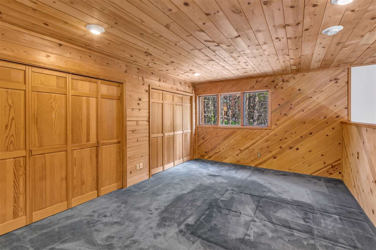 11299 Bennett Flat Road Truckee, CA 96161 - Photo 15 of 20 Gallery Image 15