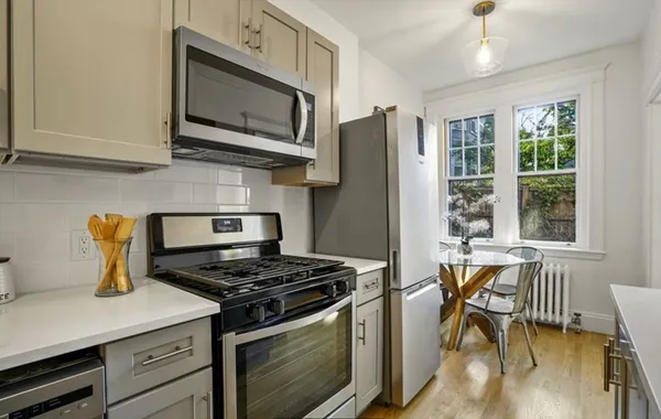 $2,900 | 5 Crawford Street, Unit 3, Cambridge, MA 02139