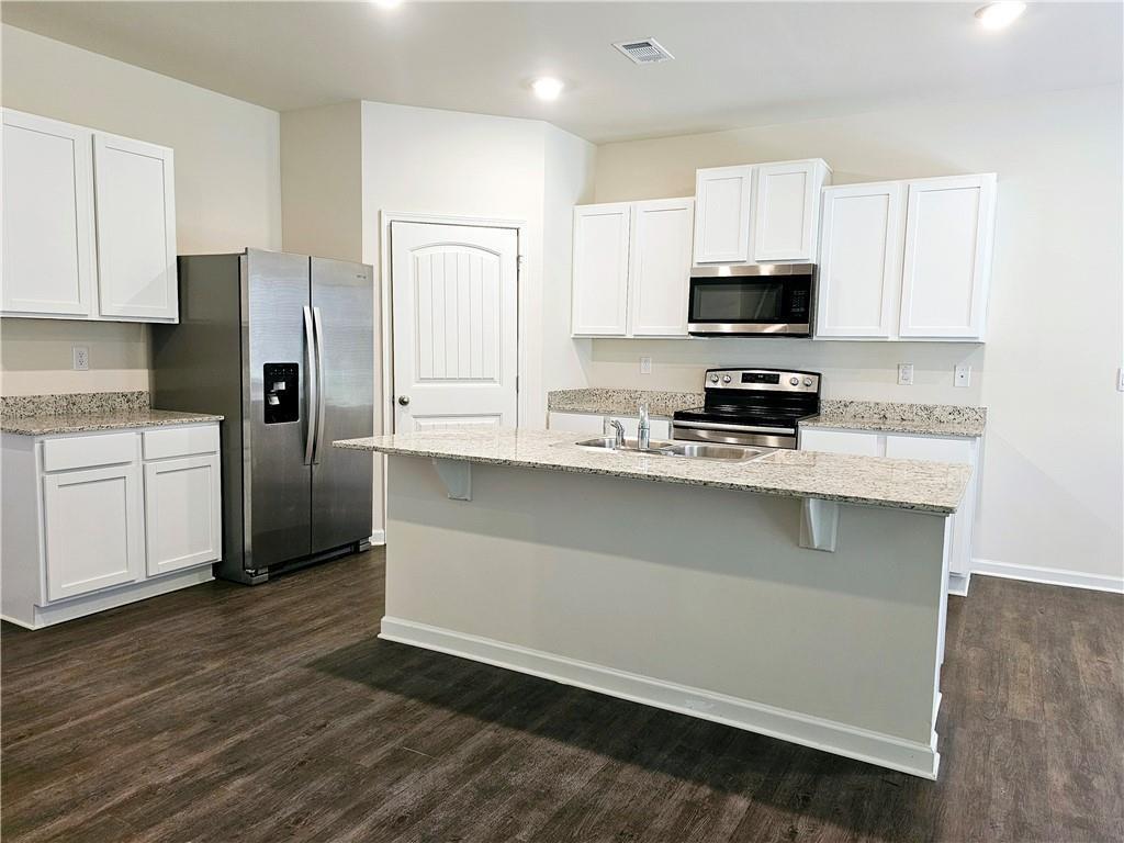 274 Walnut Grv Way Pendergrass, GA 30567 - Photo 5 of 32