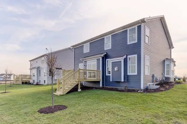 $747,420 | 16646 South Sun Mdw Drive, Lockport, IL 60441