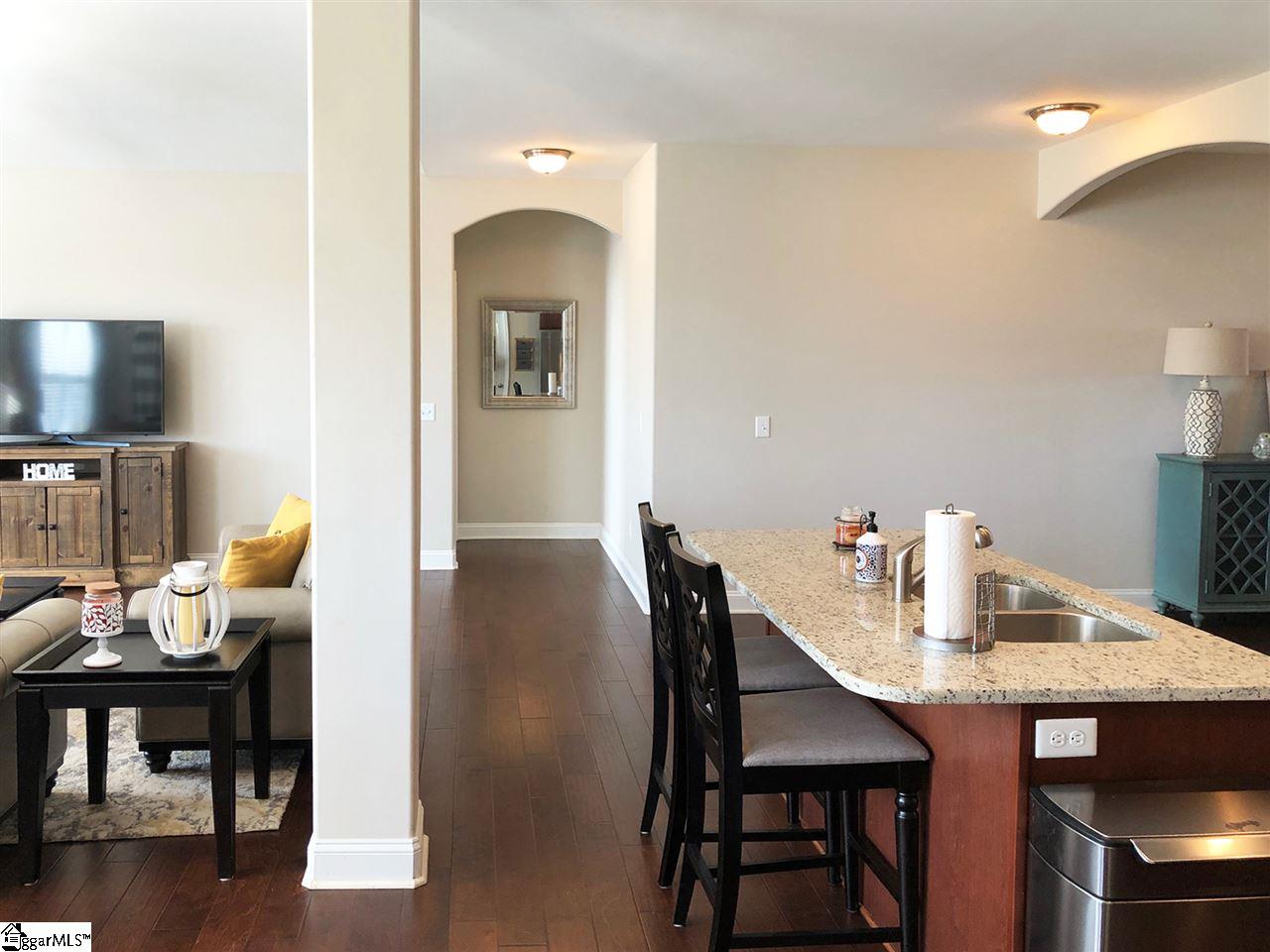 201 Longfellow Way Simpsonville, SC 29681 - Photo 19 of 36 Gallery Image 19