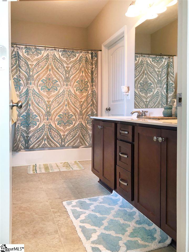 201 Longfellow Way Simpsonville, SC 29681 - Photo 26 of 36 Gallery Image 26