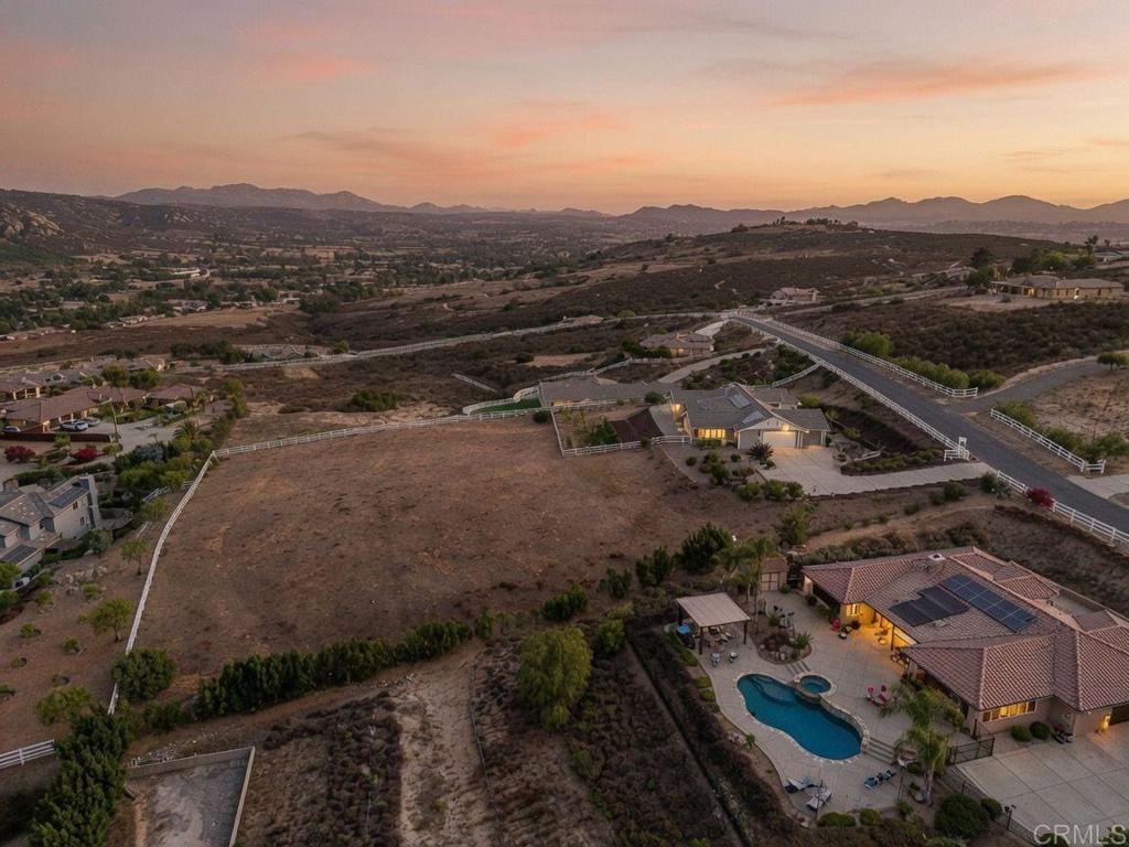 22952 Stokes Road Ramona, CA 92065 - Photo 4 of 67 Gallery Image 4