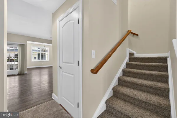 $2,900 | 2222 Margraf Circle, Woodbridge, VA 22191