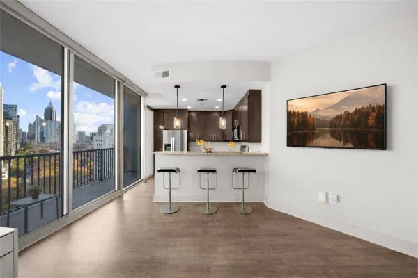 $365,000 | 1080 Peachtree Street Northeast, Unit 1408, Atlanta, GA 30309
