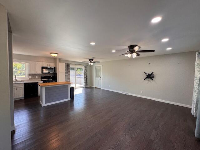87 Kaper Lane Valparaiso, IN 46383 - Photo 2 of 15 640x480