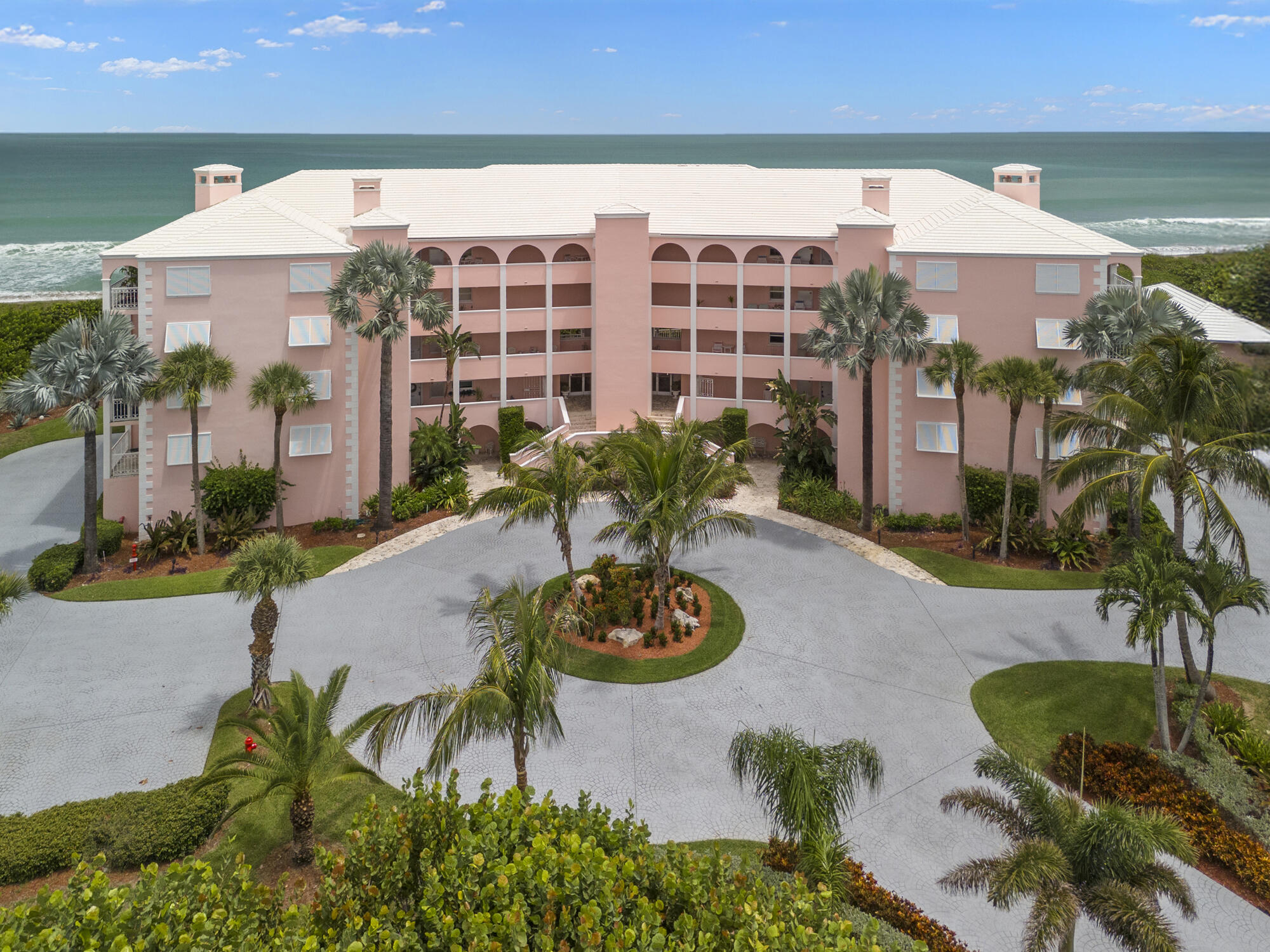 1701 Northeast Ocean Boulevard, Unit 103 Stuart, FL 34996 - Photo 24 of 26 Buttonwood