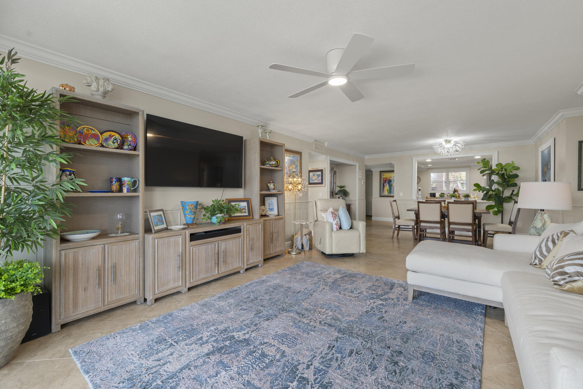 1701 Northeast Ocean Boulevard, Unit 103 Stuart, FL 34996 - Photo 5 of 26 Living Space