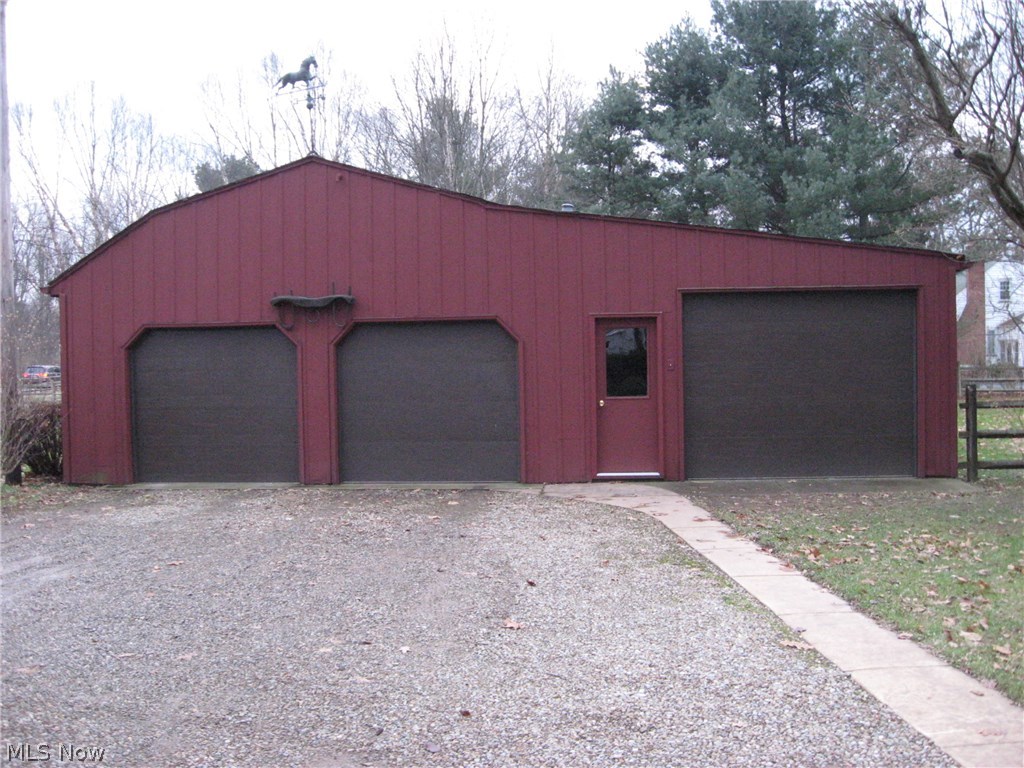 7388 Lewis Road Olmsted Falls, OH 44138 - Photo 26 of 35 Gallery Image 26