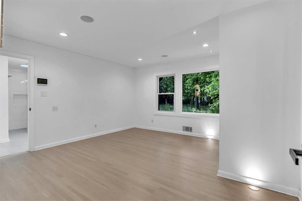 2605 McKinnon Drive Decatur, GA 30030 - Photo 20 of 24