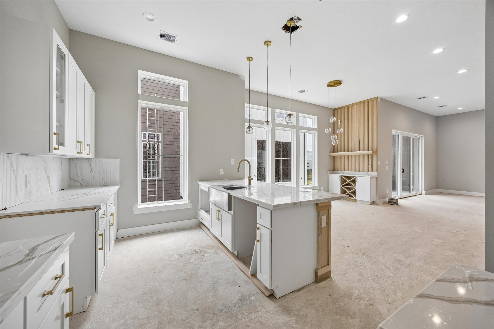 1189 West 19th Street Houston, TX 77008 - Photo 5 of 29 Construction Progress as of 06/06/2026