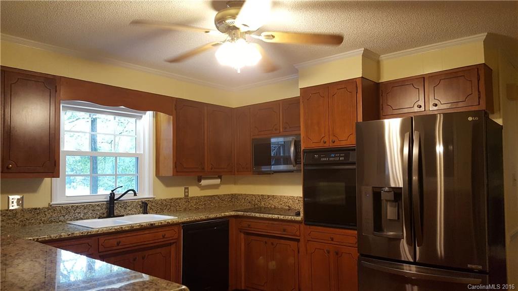 2215 Heavner Road Lincolnton, NC 28092 - Photo 6 of 24 Gallery Image 6