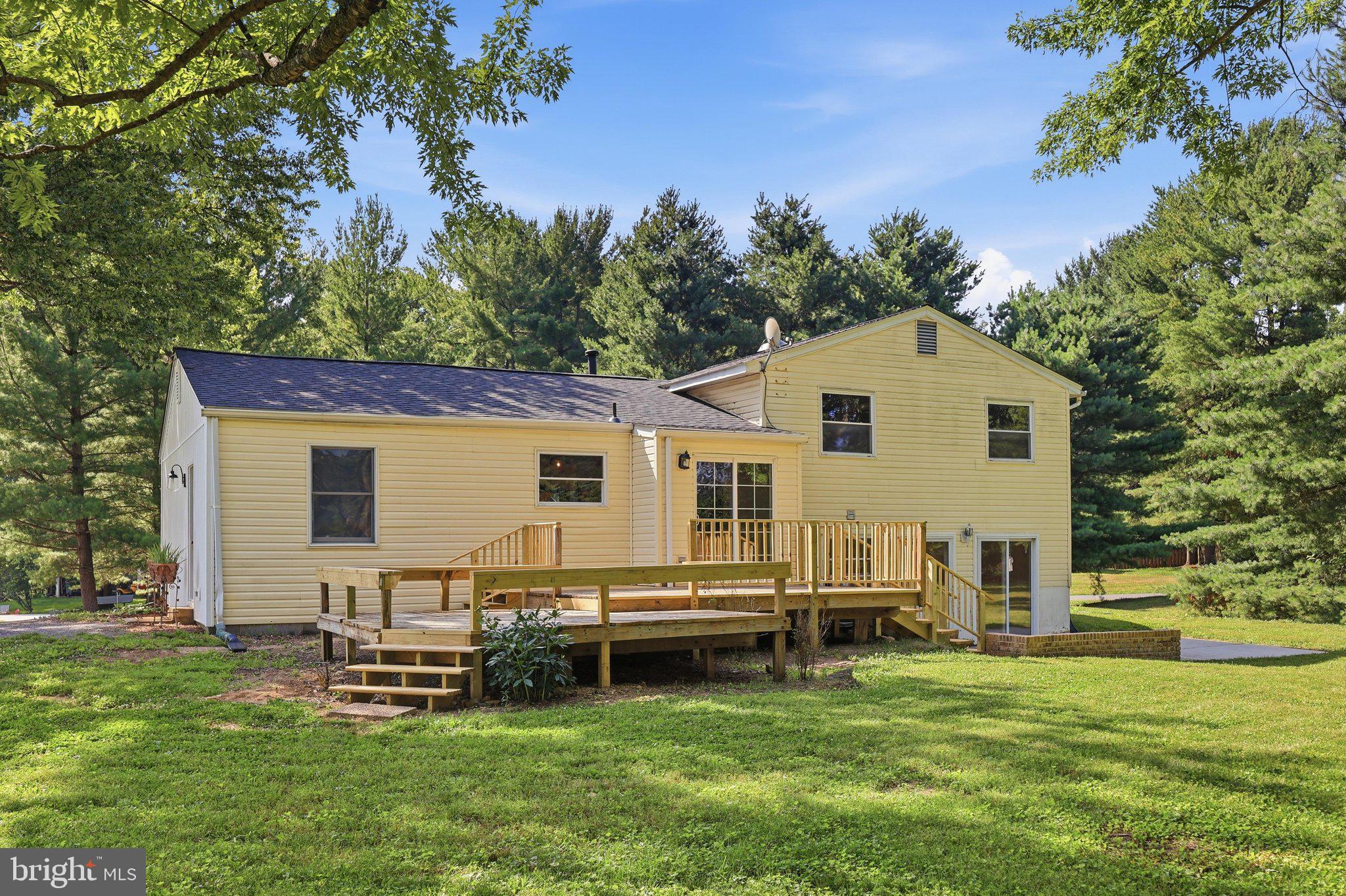 8215 Virginia Lane Frederick, MD 21704 - Photo 40 of 51 Exterior Back