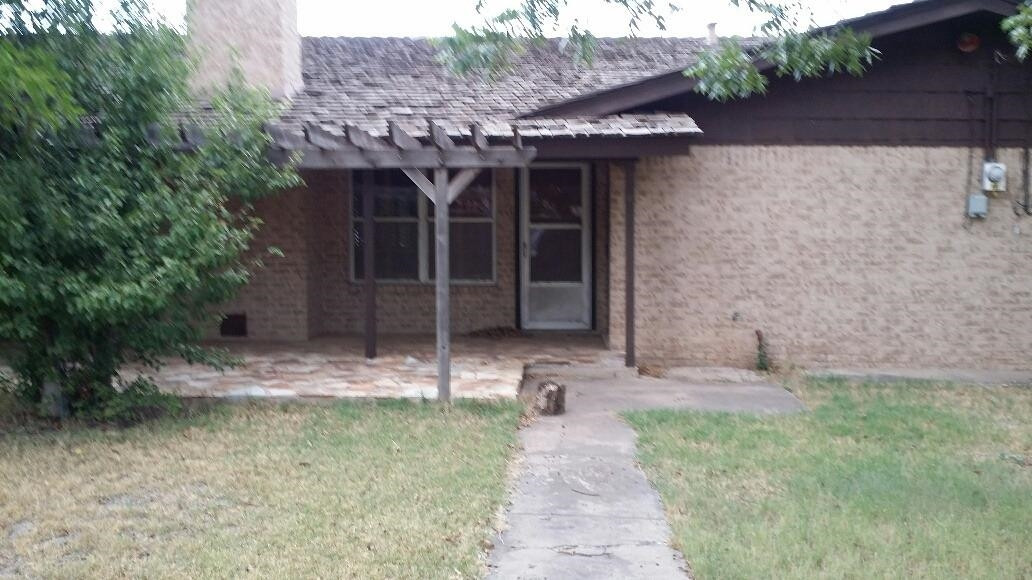 1501 Avenue North Ralls, TX 79357 - Photo 5 of 10 Photo 5
