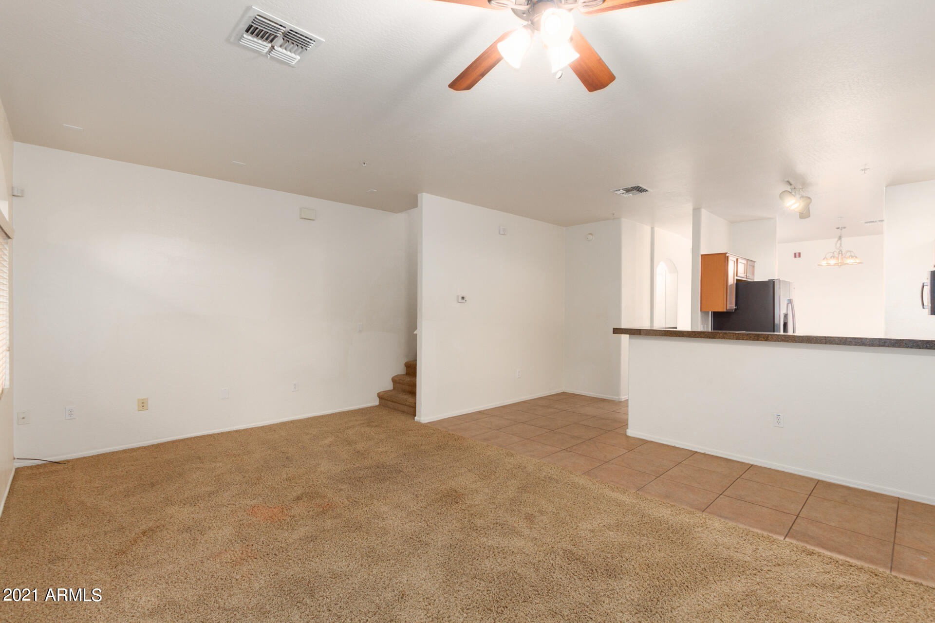 2150 East Bell Road, Unit 1153 Phoenix, AZ 85022 - Photo 5 of 29 05-Bell