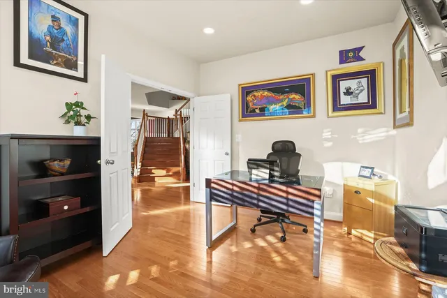 $1,100,000 | 202 Bonhill Drive, Fort Washington, MD 20744