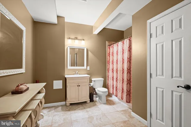 $1,100,000 | 202 Bonhill Drive, Fort Washington, MD 20744