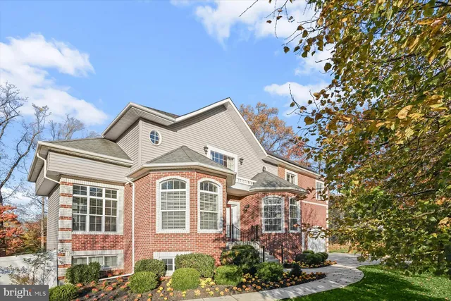 $1,100,000 | 202 Bonhill Drive, Fort Washington, MD 20744