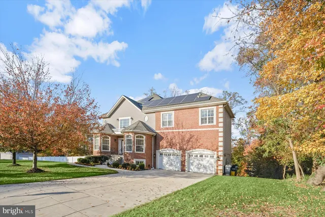 $1,100,000 | 202 Bonhill Drive, Fort Washington, MD 20744