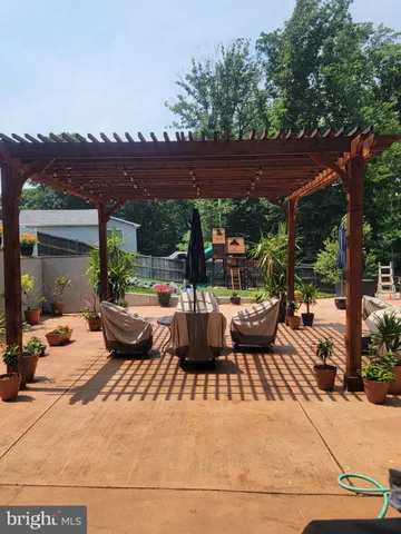 $1,100,000 | 202 Bonhill Drive, Fort Washington, MD 20744