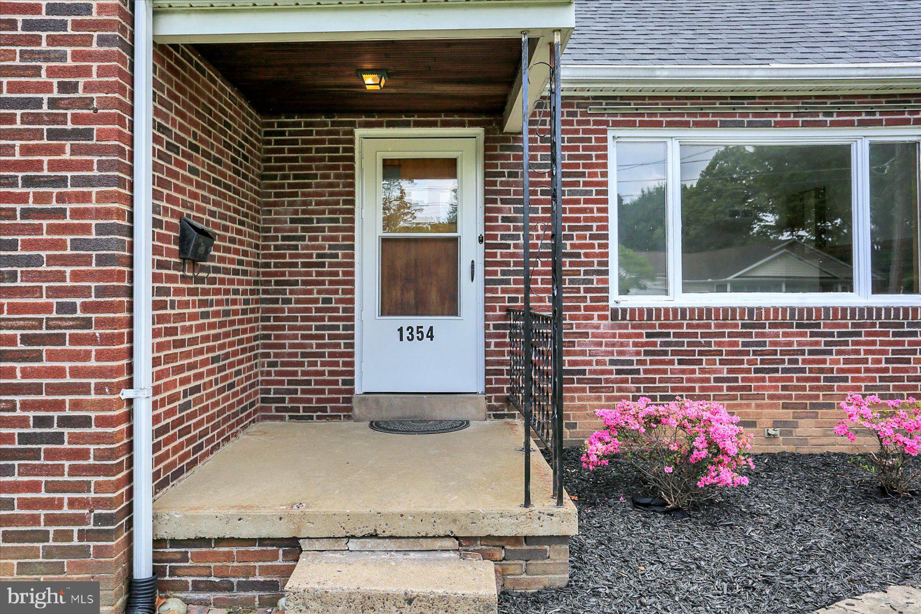 1354 Simpson Ferry Road New Cumberland, PA 17070 - Photo 4 of 32 Gallery Image 4