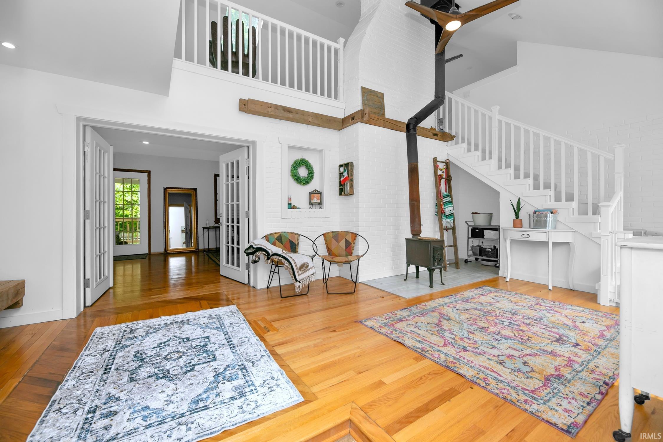 59483 Clover Road Mishawaka, IN 46544 - Photo 3 of 35 Gallery Image 3