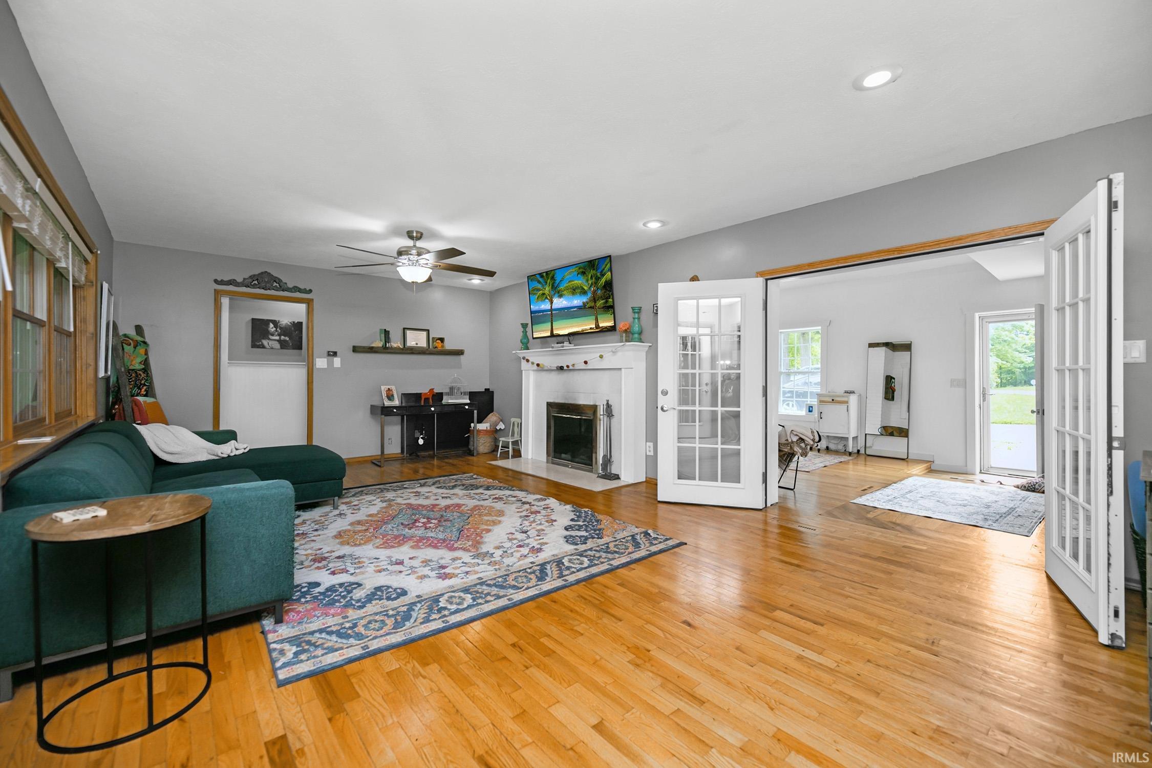 59483 Clover Road Mishawaka, IN 46544 - Photo 6 of 35 Gallery Image 6