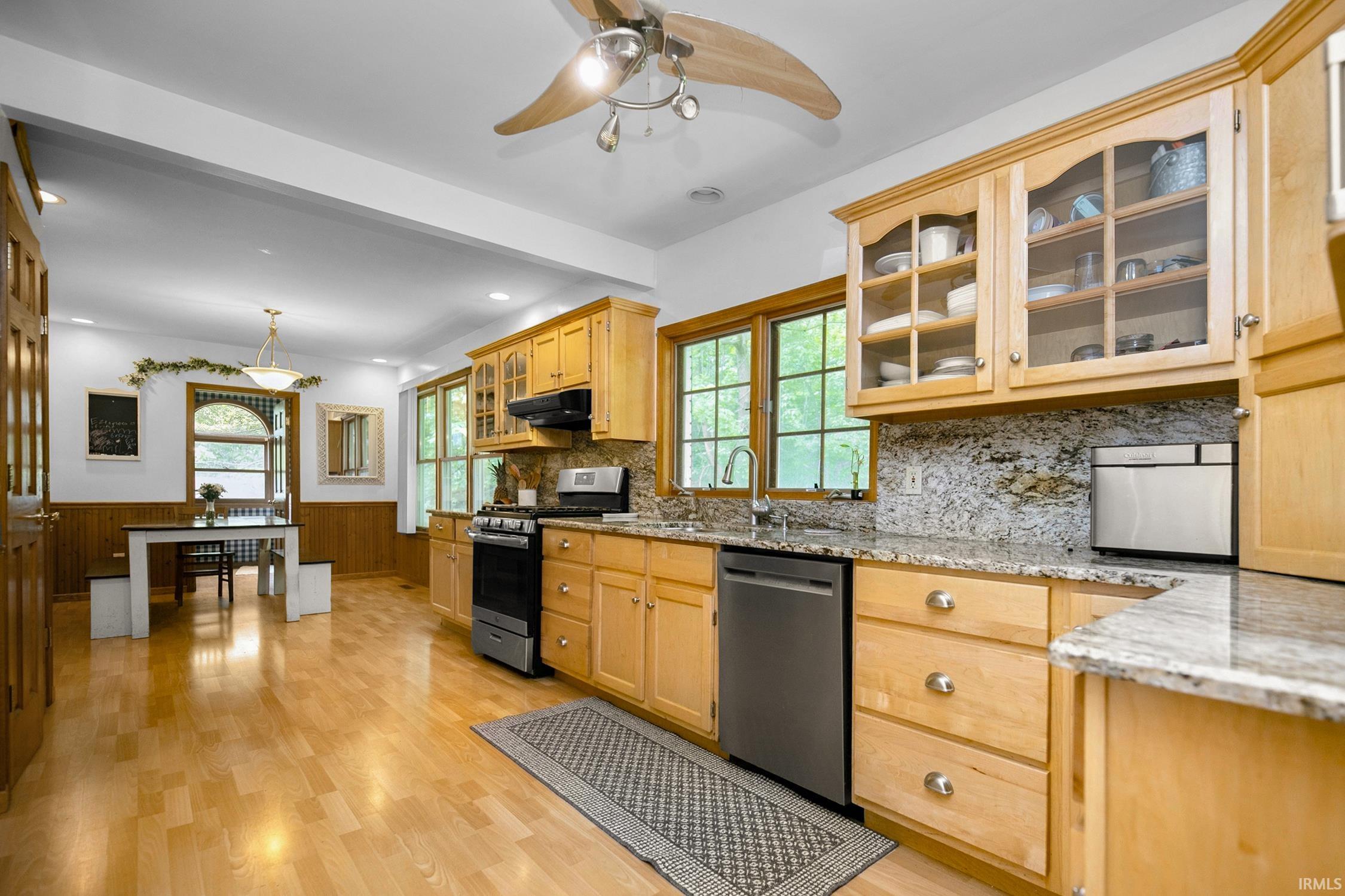 59483 Clover Road Mishawaka, IN 46544 - Photo 10 of 35 Gallery Image 10