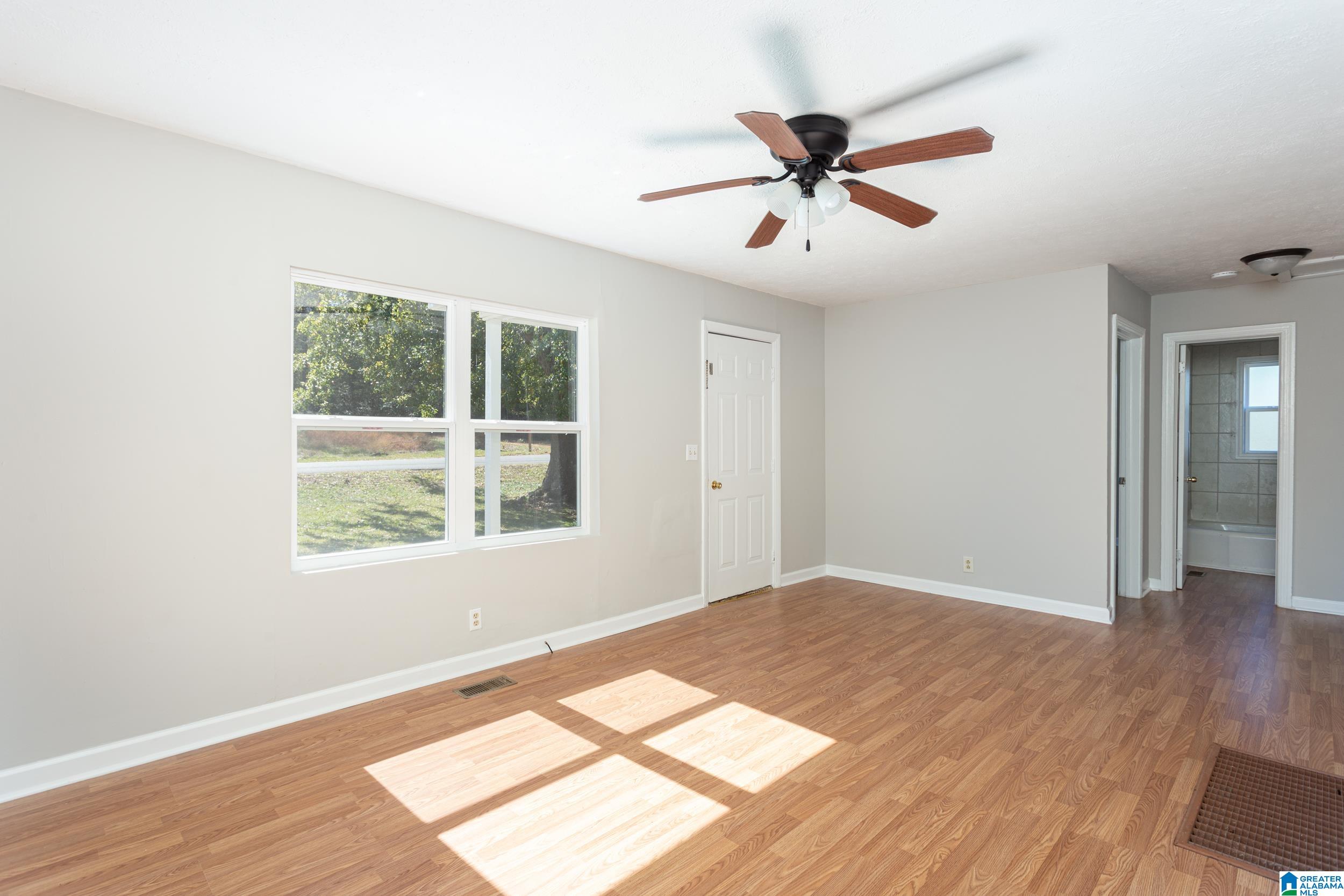 400 Lancaster Street Talladega, AL 35160 - Photo 8 of 26