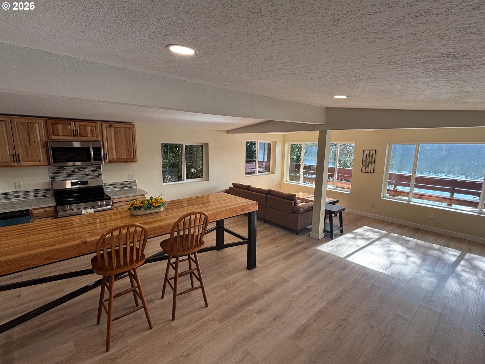5360 Buckskin Bob Road Florence, OR 97439 - Photo 14 of 38