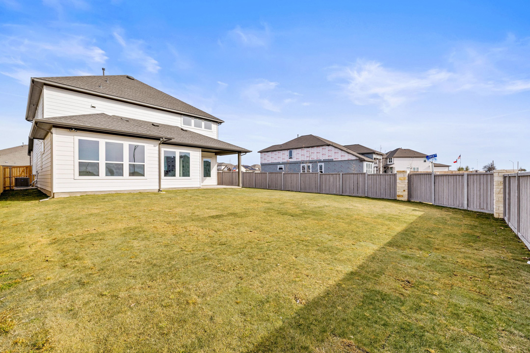 201 Marisol Bend Georgetown, TX 78626 - Photo 38 of 40