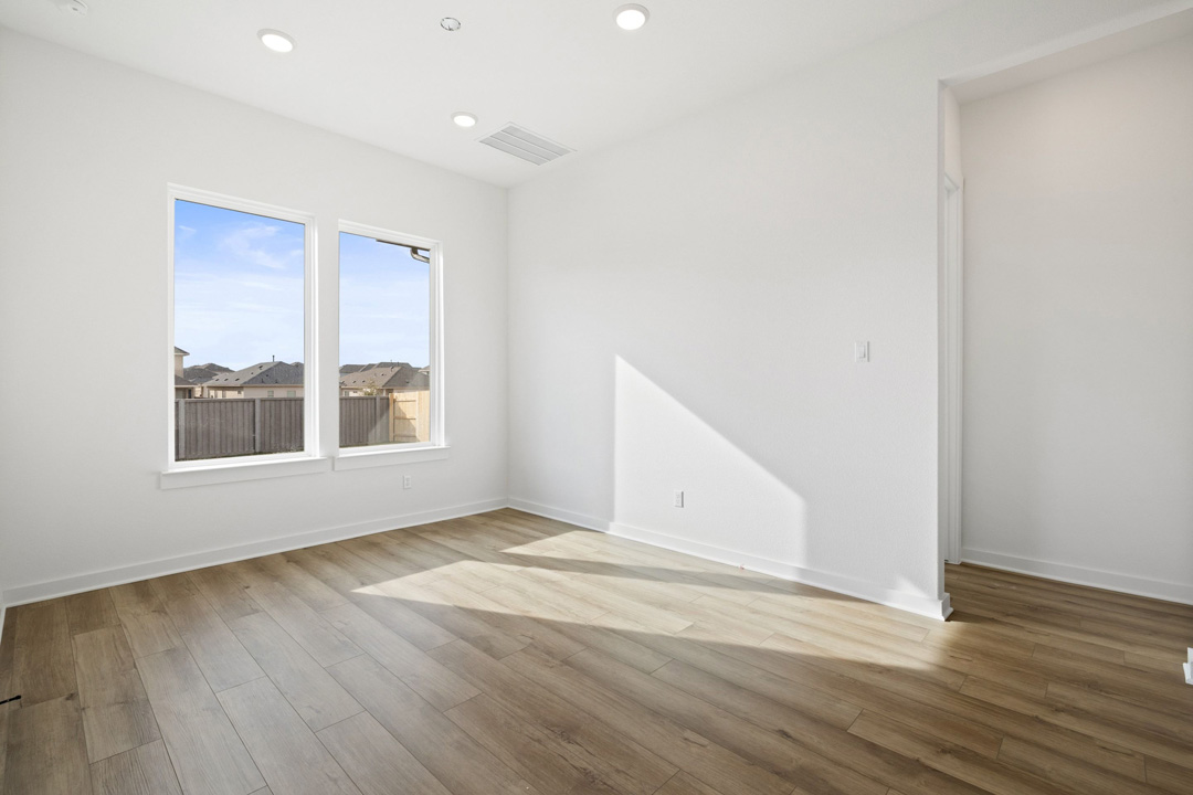 201 Marisol Bend Georgetown, TX 78626 - Photo 9 of 40