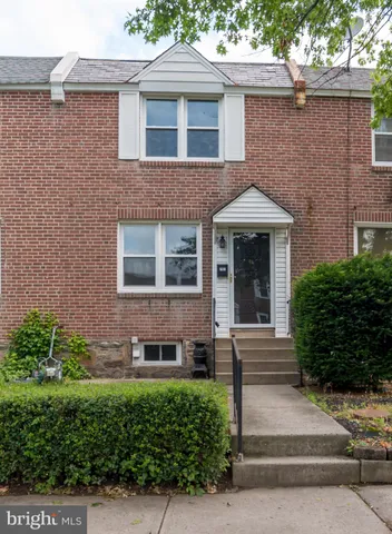 $2,400 | 797 3rd Avenue, Bristol, PA 19007