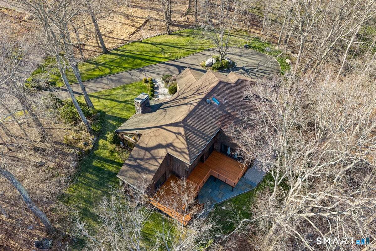 9 Patchen Lane Weston, CT 06883 - Photo 36 of 40