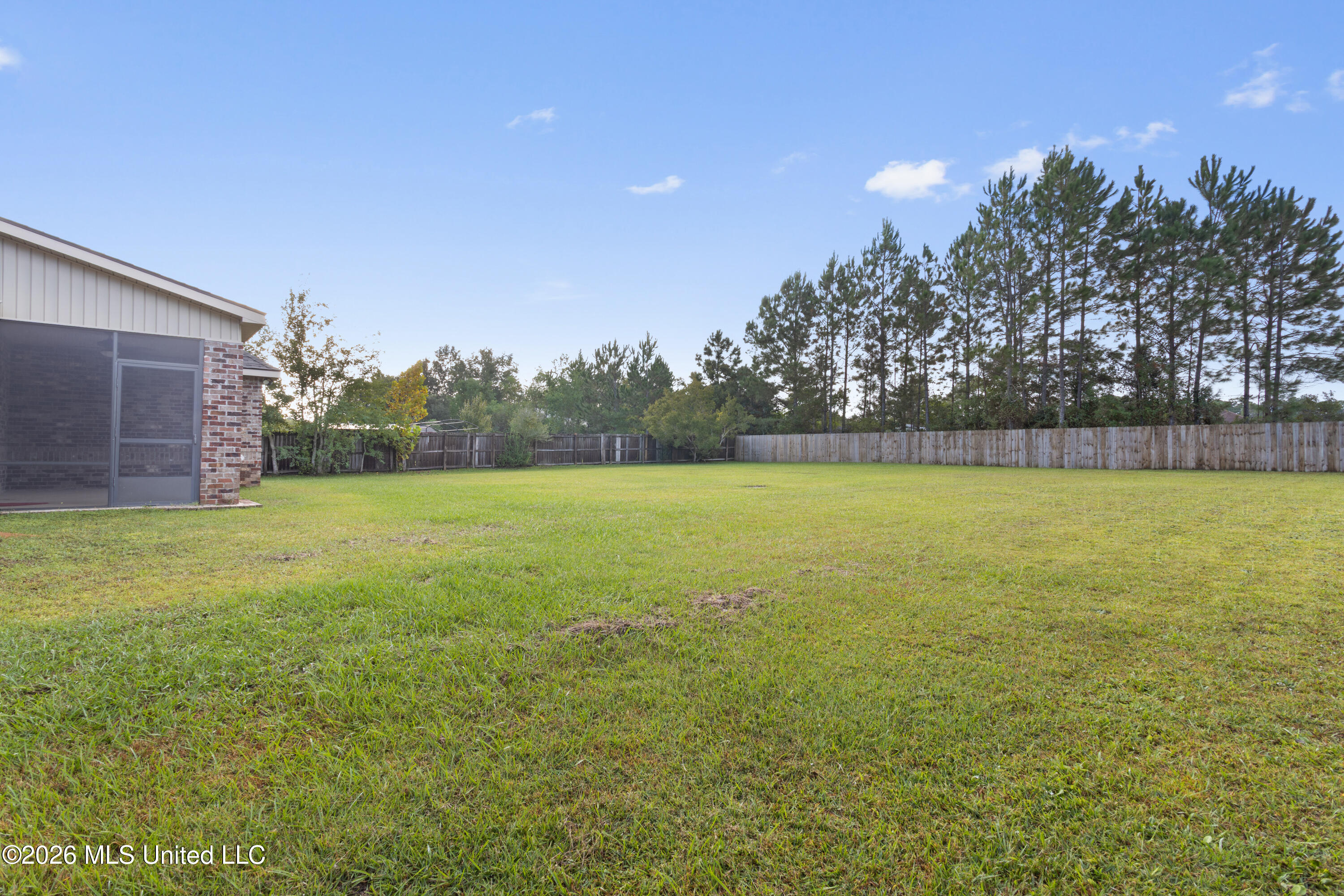 14201 Glendale Road Ocean Springs, MS 39565 - Photo 40 of 43 00041