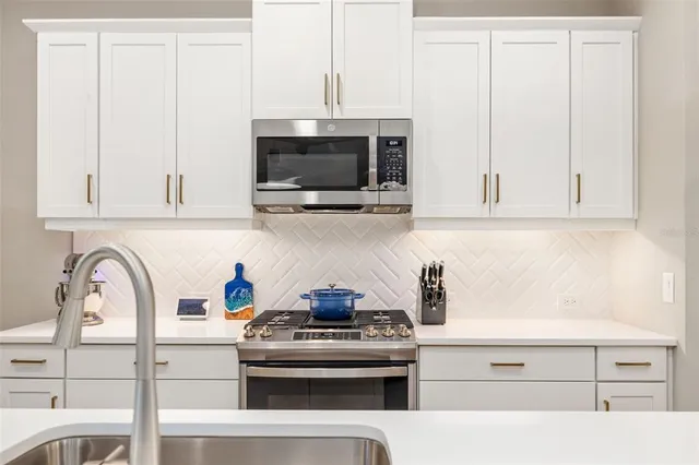 $580,000 | 200 Corsano Drive, Nokomis, FL 34275