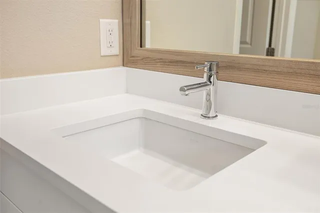 $580,000 | 200 Corsano Drive, Nokomis, FL 34275