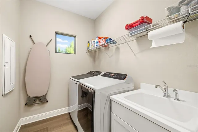 $580,000 | 200 Corsano Drive, Nokomis, FL 34275