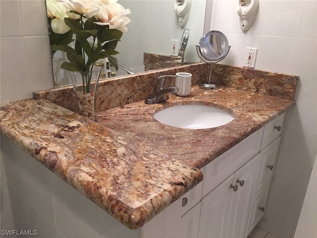 3170 Matecumbe Key Road, Unit 124 Punta Gorda, FL 33955 - Photo 10 of 49 Gallery Image 10