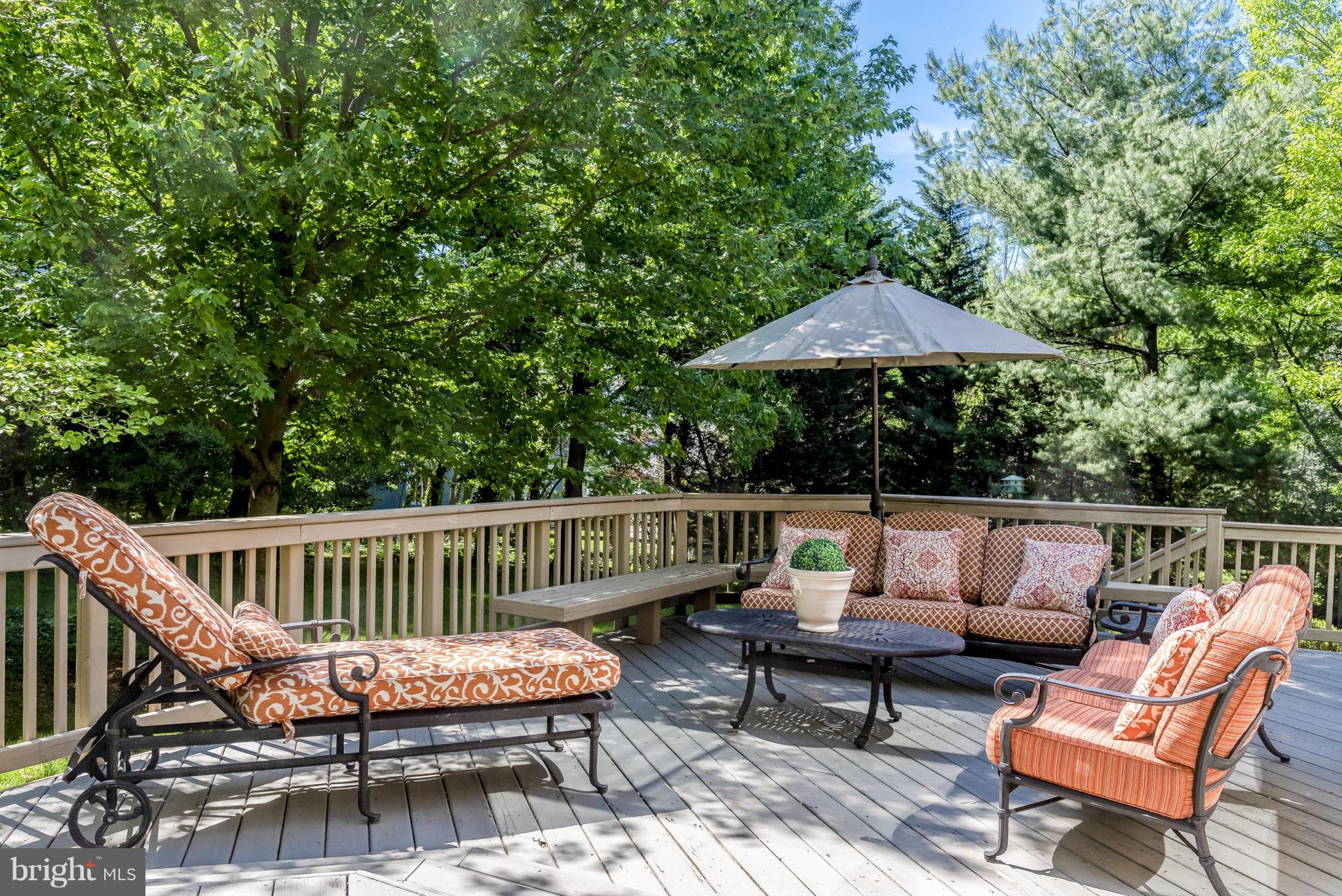 1500 Severncroft Road Annapolis, MD 21409 - Photo 25 of 29 Deck