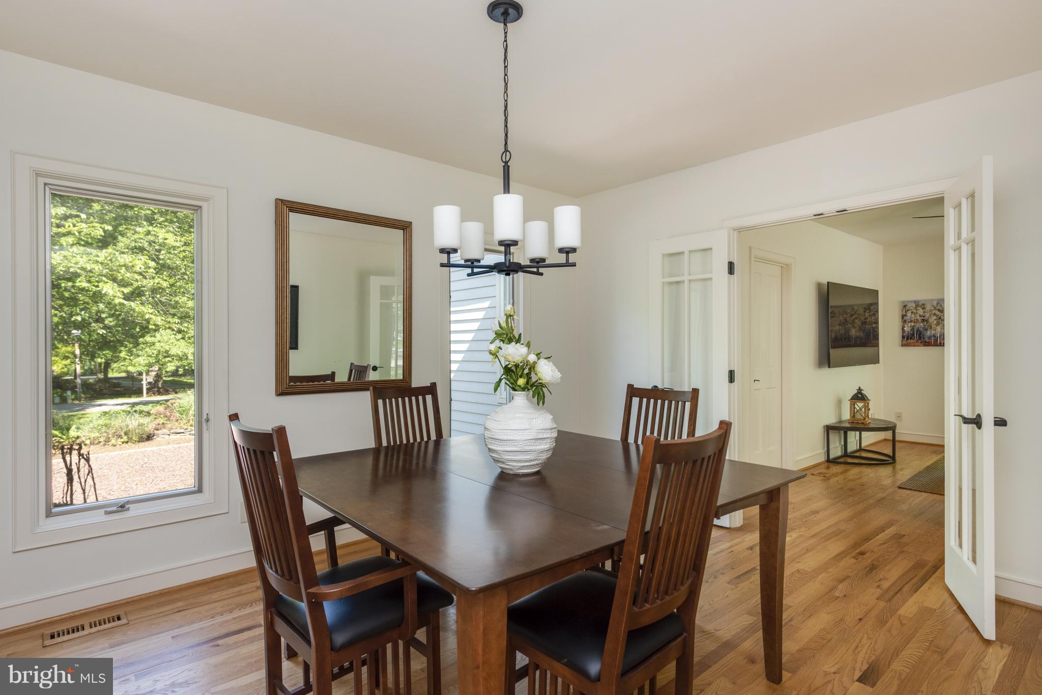 Gracious Dining Room