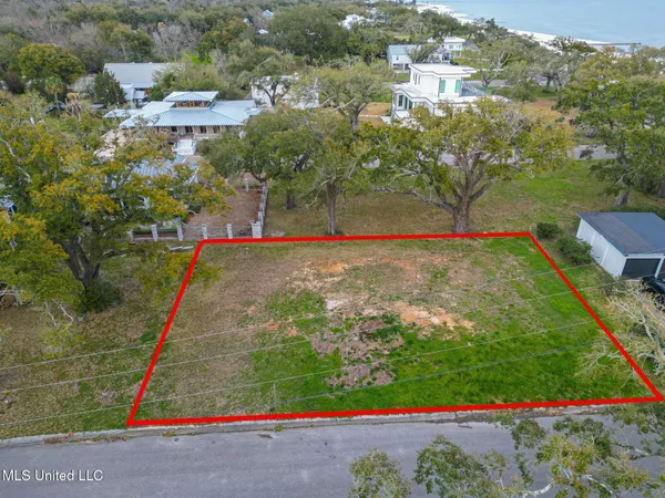 $165,000 | 103 East Azalea Drive, Long Beach, MS 39560