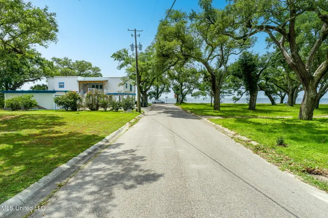 $165,000 | 103 East Azalea Drive, Long Beach, MS 39560